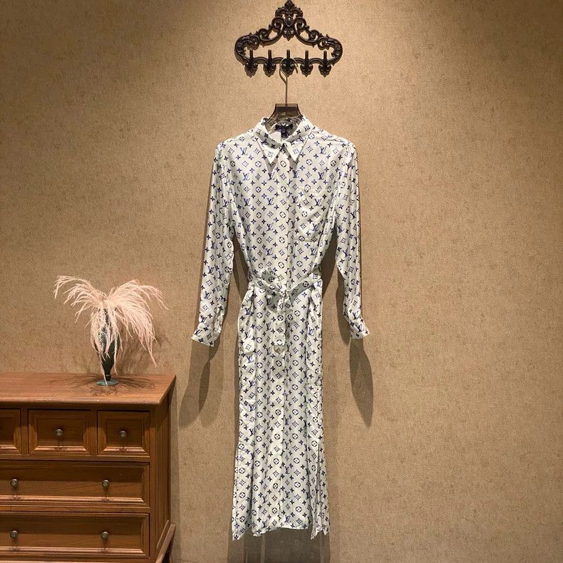 Louis Vuitton Louis Vuitton 25ss nautical blue and white silk presbyopic Size XS / US 0-2 / IT 36-38 - 2 Thumbnail