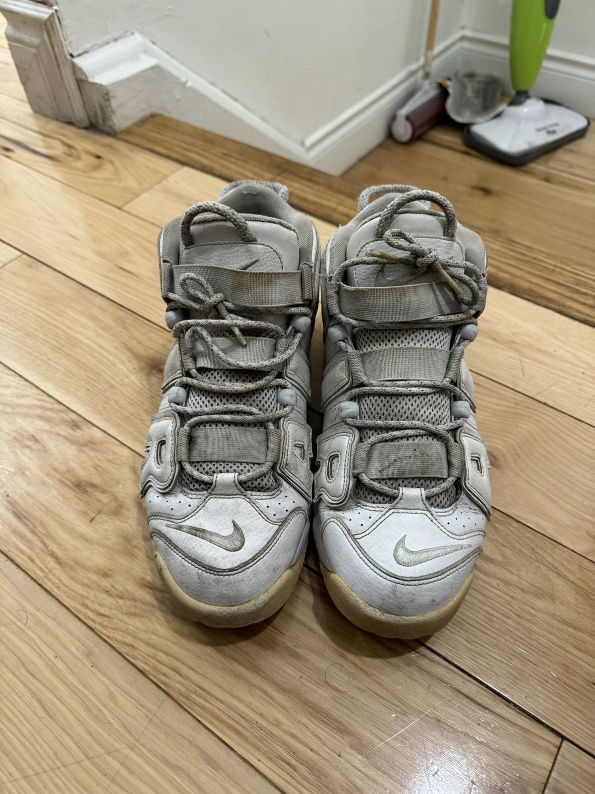 Nike Nike air max uptempo triple white Size US 10 / EU 43 - 3 Thumbnail