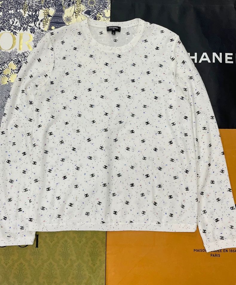 Chanel chanel White sequin double C full logo full of stars long Size M / US 6-8 / IT 42-44 - 1 Thumbnail