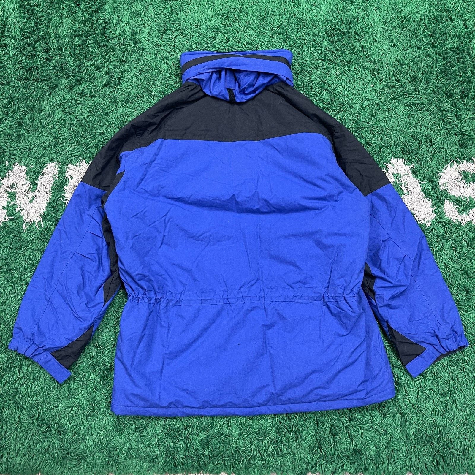 L.L. Bean × Vintage Vintage L.L.Bean hooded mountain parka puffer jacket size XL Size US XL / EU 56 / 4 - 10 Thumbnail