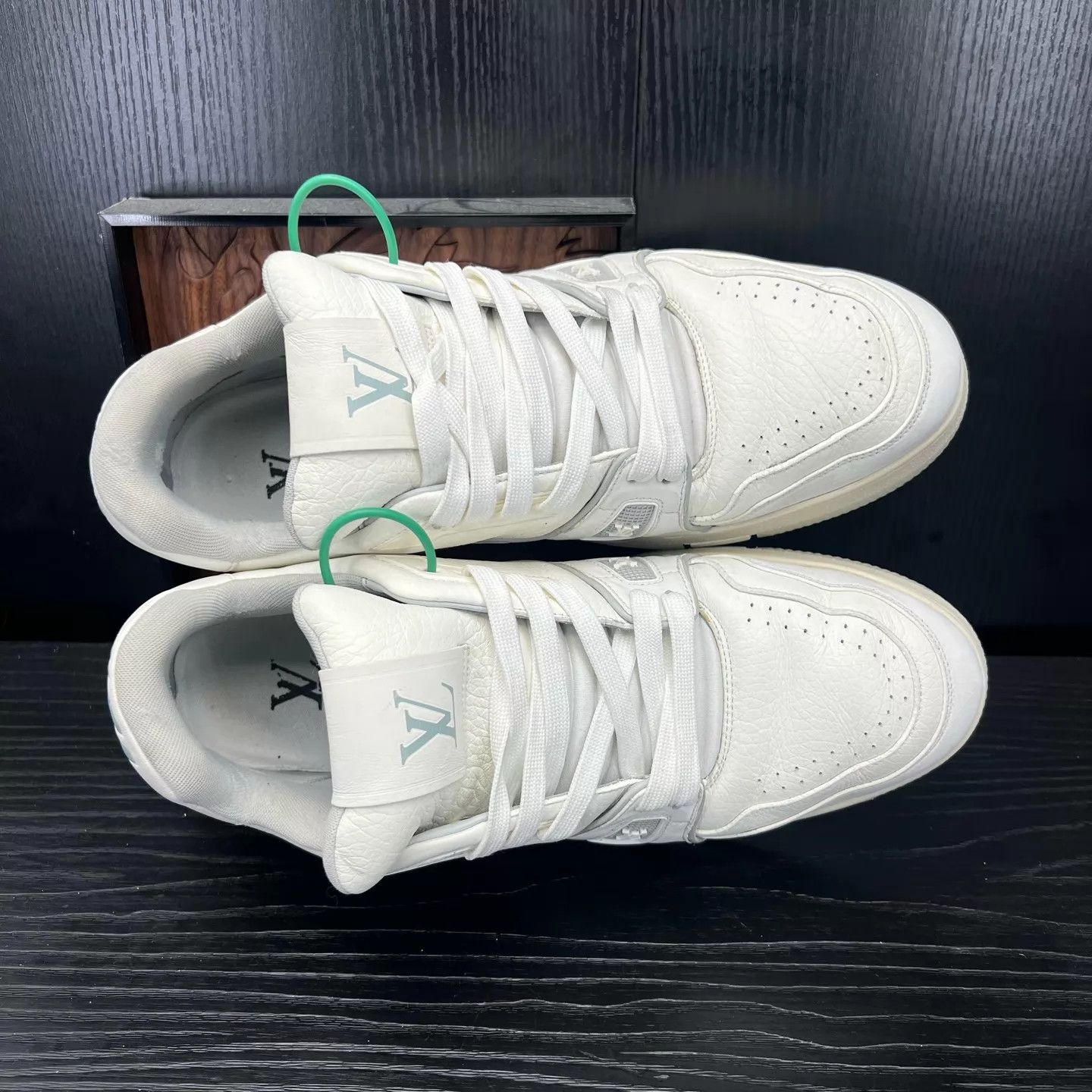 Louis Vuitton LV Trainer White Cement US9/EU43 New Size US 10 / EU 43 - 8 Thumbnail