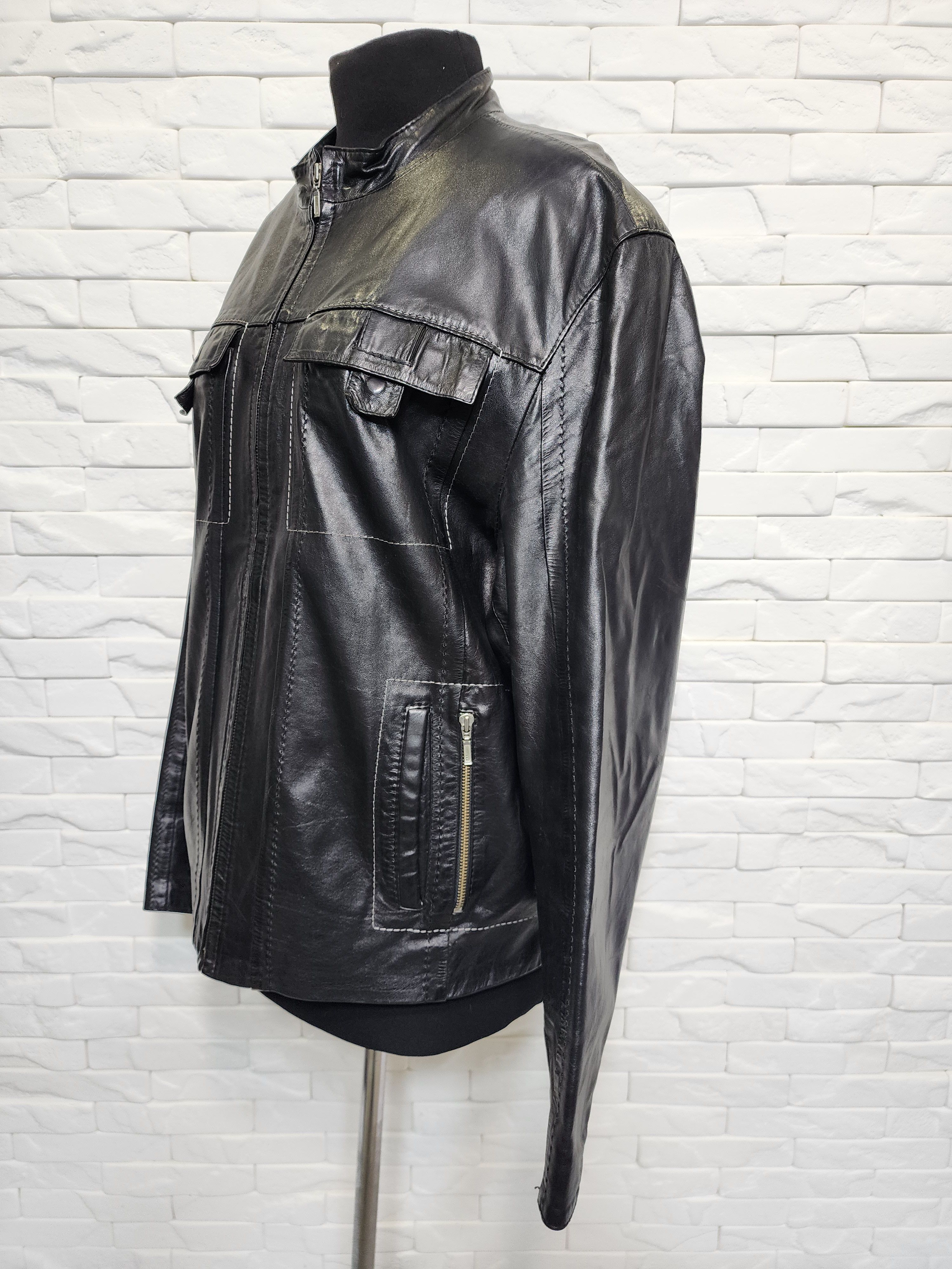 Genuine Leather Men's Black Genuine Leather Jacket: Zippered Pockets Size US L / EU 52-54 / 3 - 2 Thumbnail