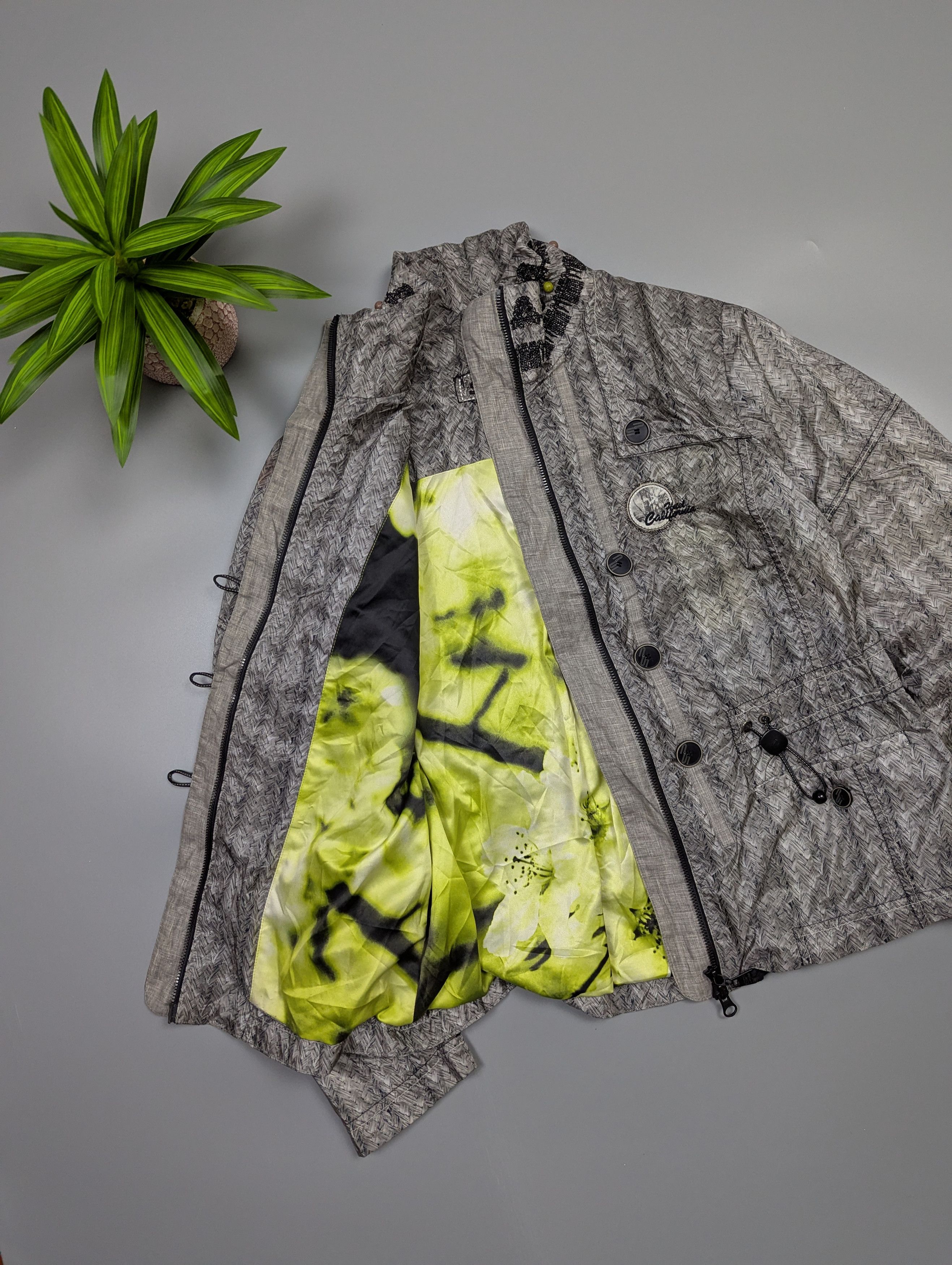 Sportalm Kitzbuhel Sportalm 90s Women’s Light Windbreaker Jacket Art Print Y2K Size M / US 6-8 / IT 42-44 - 10 Thumbnail