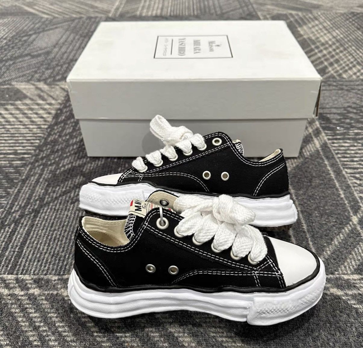 Maison MIHARA YASUHIRO MIHARA YASUHIRO Black & White Distorted Sneakers J42 Size US 6 / IT 36 - 5 Thumbnail