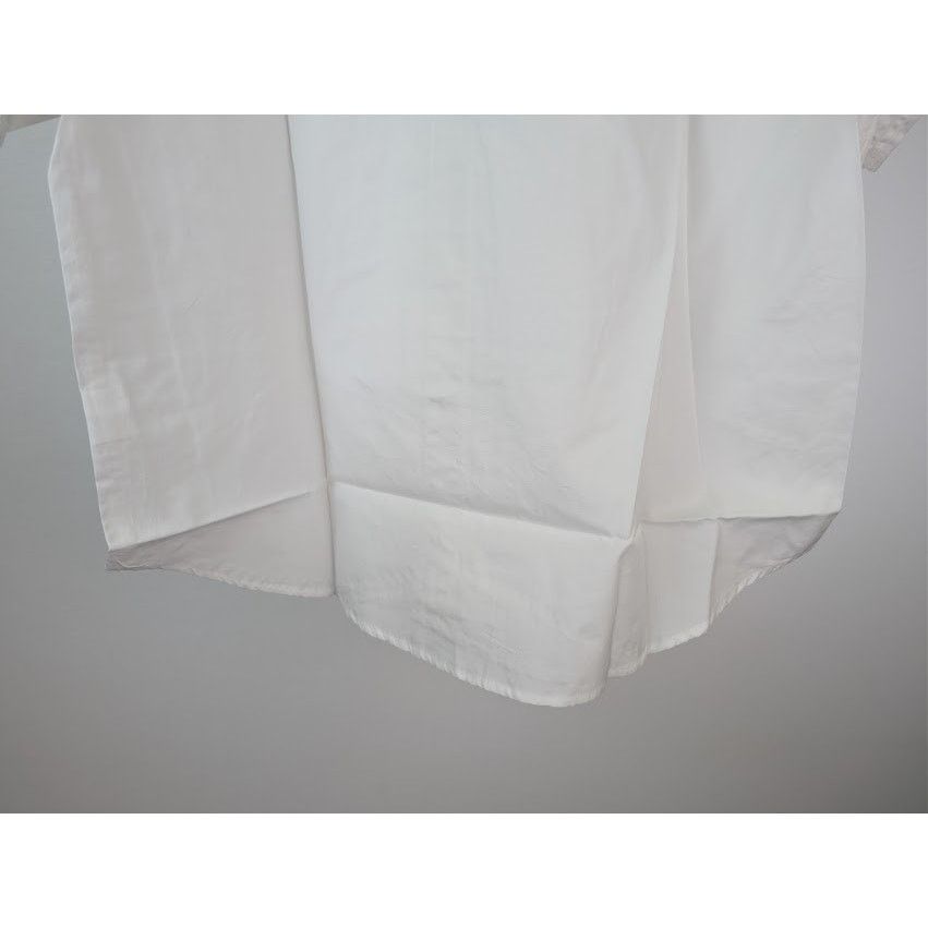 Vlone o1rshd1 V Logo Short-Sleeve Button-Up Shirt in White Size US XL / EU 56 / 4 - 13 Thumbnail