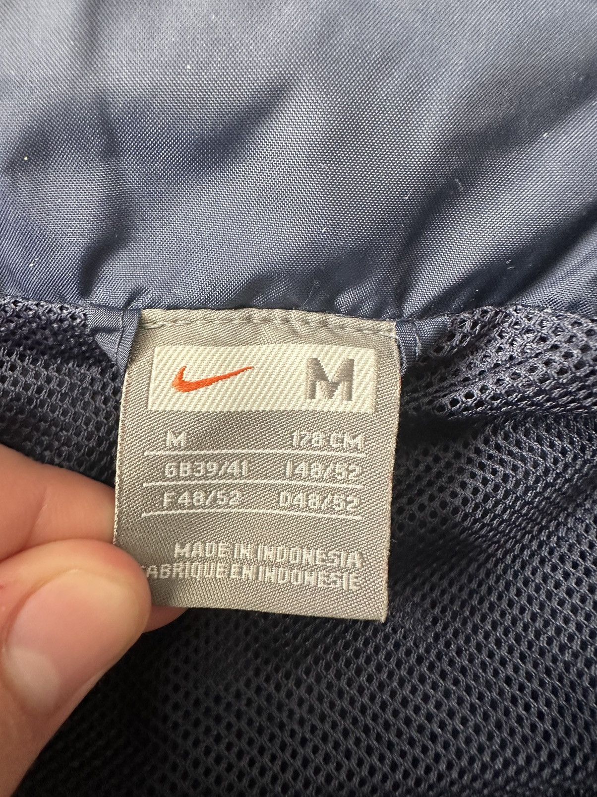Nike Nike Vintage 90s Blue Track Jacket small swoosh hype y2k Size US M / EU 48-50 / 2 - 9 Thumbnail