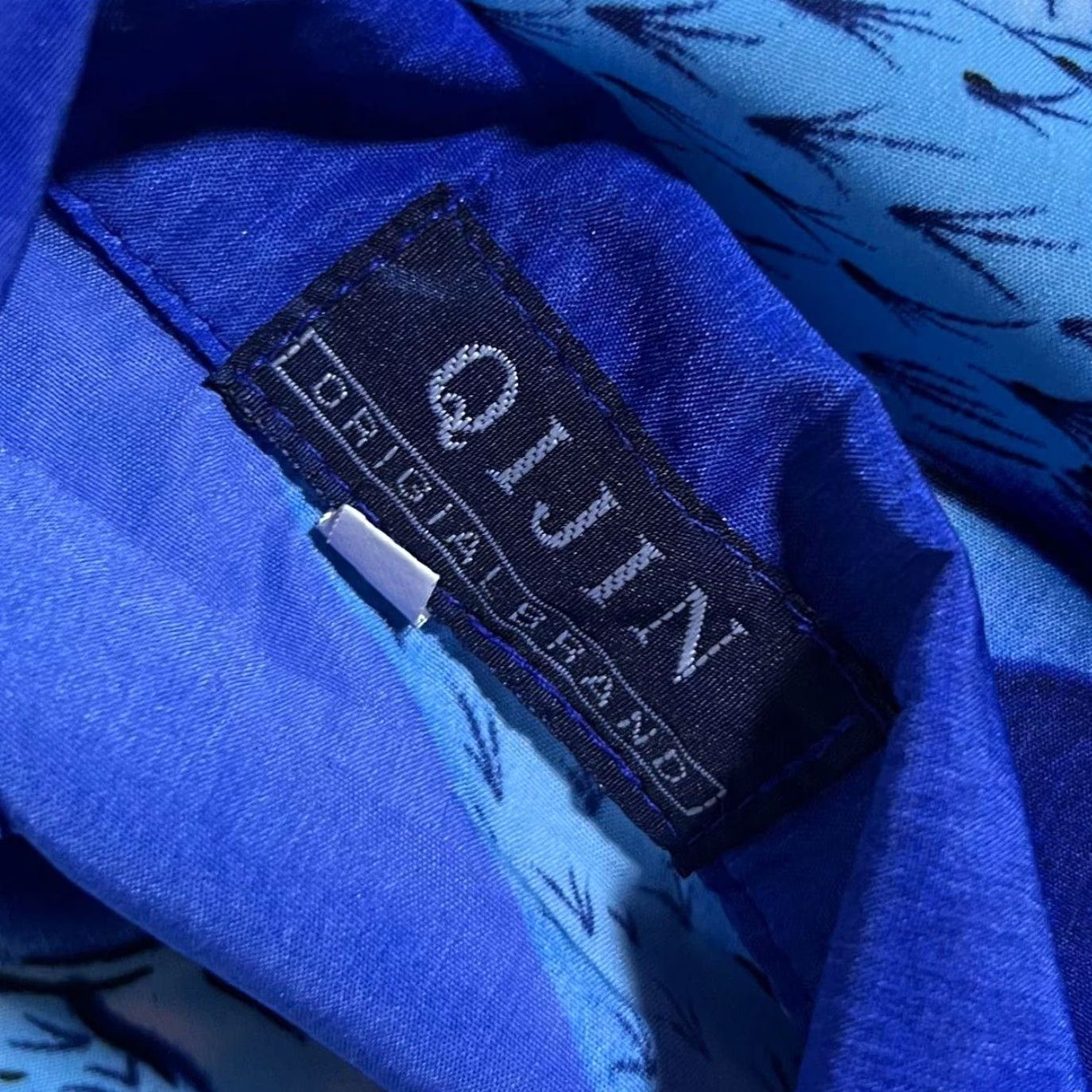 Vintage Qijin Goth Y2K Dragon Graphic Blue Open Collar Shirt XS Men Size US XS / EU 42 / 0 - 4 Thumbnail