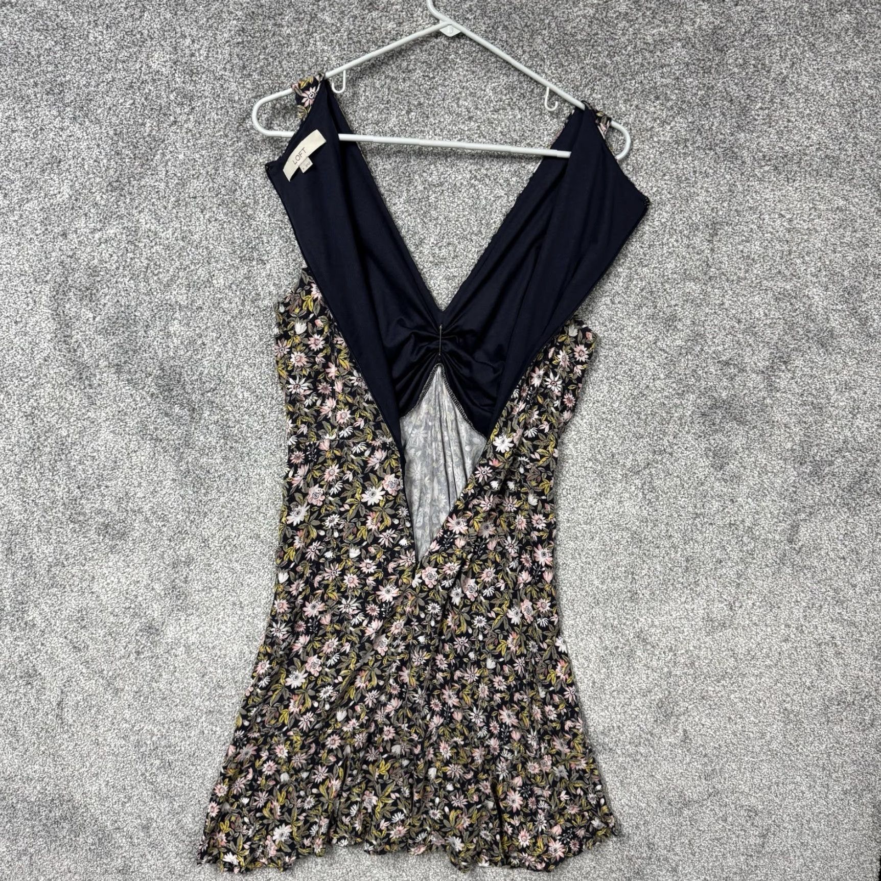 Loft LOFT Dress 8 Wildflower Floral Sleeveless V-Neck A-Line Knit/Polished Bohemian Multicolor Knee Length Zipper Casual Party/Cocktail/Moto Travel Womens Size M / US 6-8 / IT 42-44 - 7 Thumbnail