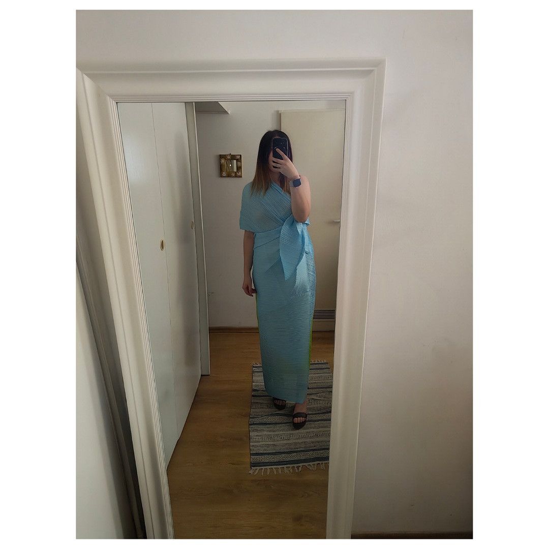Pleats Please Issey Miyake Pleats Please Mimi Yokoo Carnation Madame T AW00 Size ONE SIZE - 11 Thumbnail