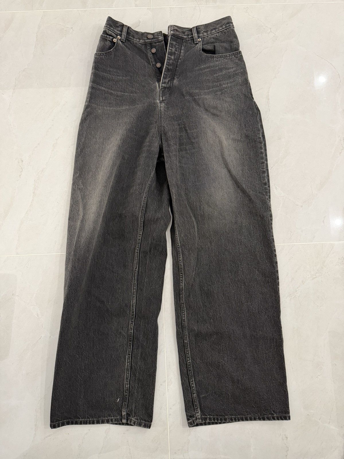 Balenciaga Balenciaga Oversized Baggy Japanese Denim Black Denim Sz.XS Size US 30 / EU 46 - 1 Thumbnail