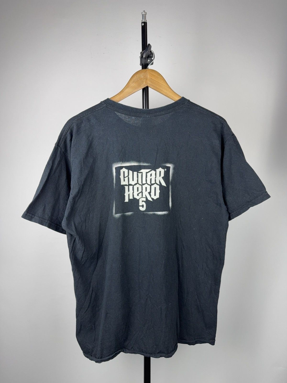 Vintage 2009 PromoGuitar Hero 5 Graphic Game T-Shirt Black Gildan Size US L / EU 52-54 / 3 - 11 Thumbnail