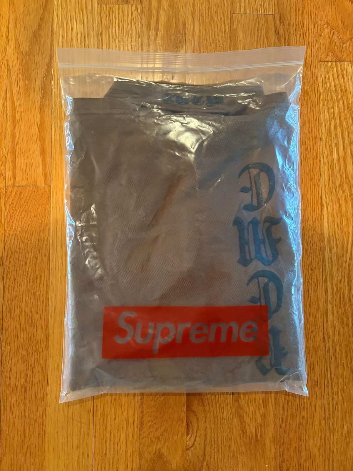 Supreme The Great Wall of China Dragon Polo