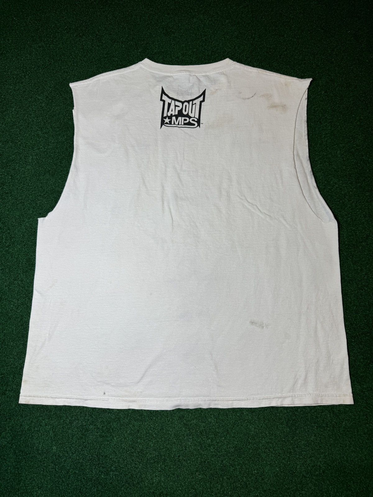 Tapout × Vintage Y2k Tapout Grunge Fists Tattoo Cutoff Muscle Shirt Tank Top Size US L / EU 52-54 / 3 - 4 Thumbnail