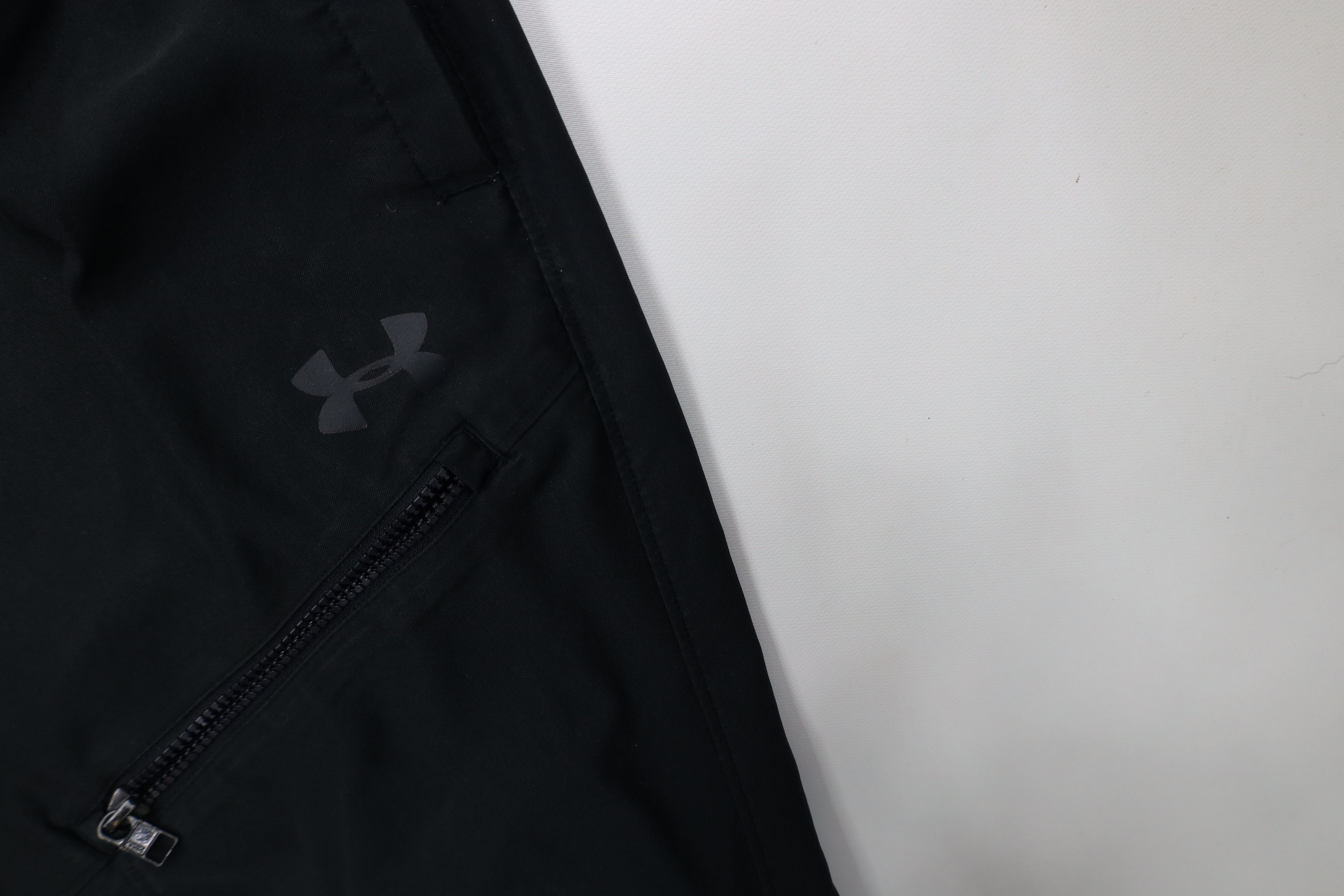 Under Armour Under Armour Faded Loose Fit Tapered Leg Cargo Pants Black Size US 40 / EU 56 - 7 Thumbnail