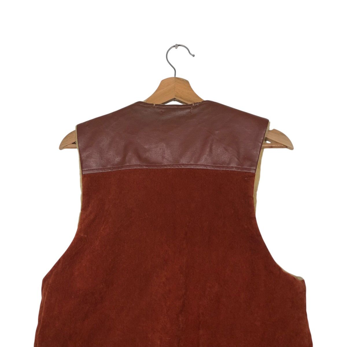 Japanese Brand 📌Authentic Men's Style Tank Top Leather Biker Size US M / EU 48-50 / 2 - 10 Thumbnail