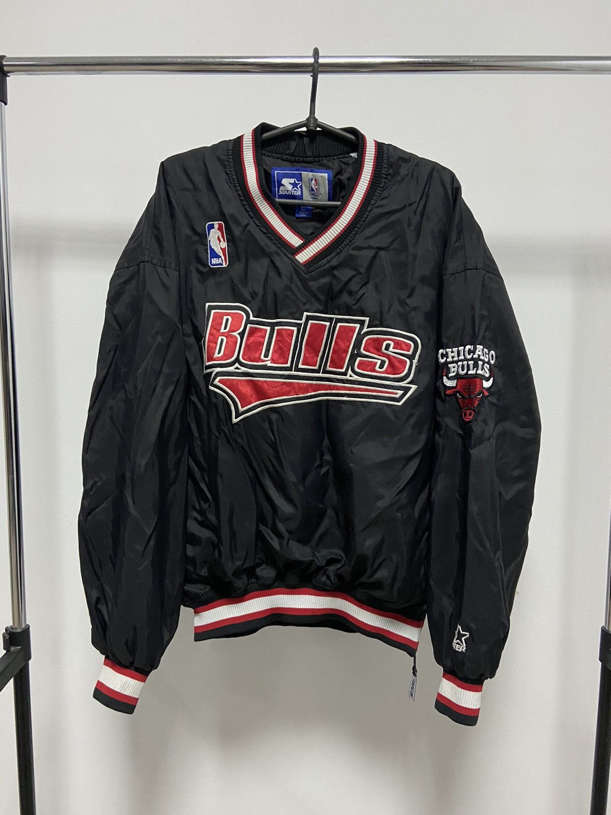 NBA × Vintage Chicago Bulls Sweatshirt Nylon NBA Big Logo Vintage Basket Size US L / EU 52-54 / 3 - 1 Thumbnail