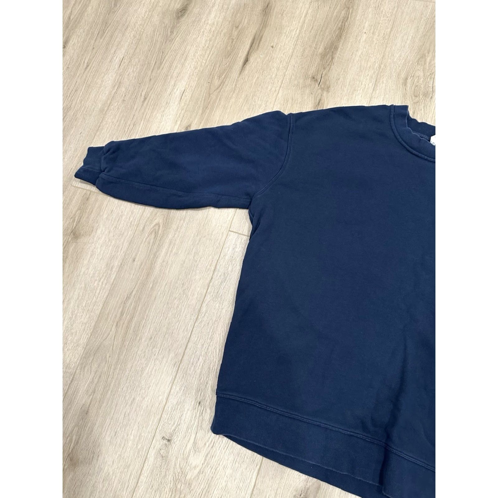 Lululemon Lululemon Sweatshirt Long Sleeve Women Size 6 Navy Blue Pullover Activewear Shirt Size M / US 6-8 / IT 42-44 - 4 Thumbnail