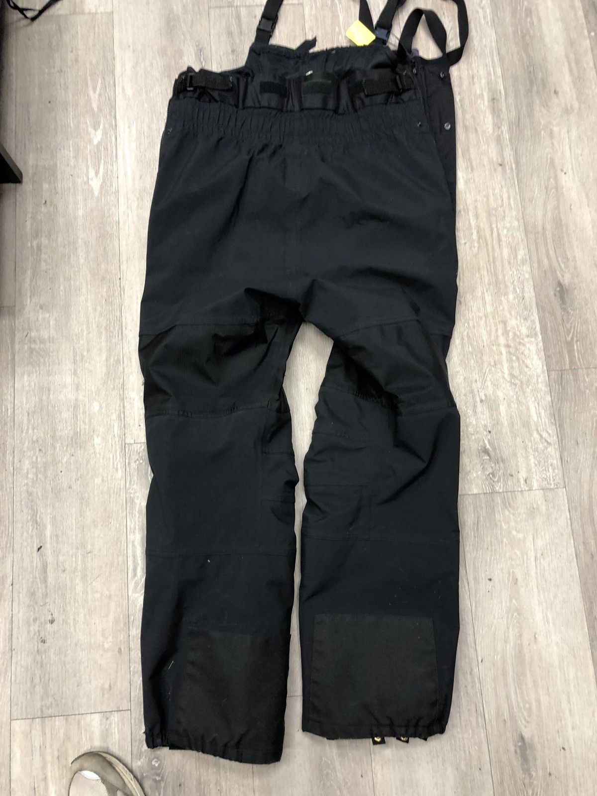 Goretex × Japanese Brand × Vintage GoreTex ski bib large black jacket snow pants Size US L / EU 52-54 / 3 - 5 Thumbnail