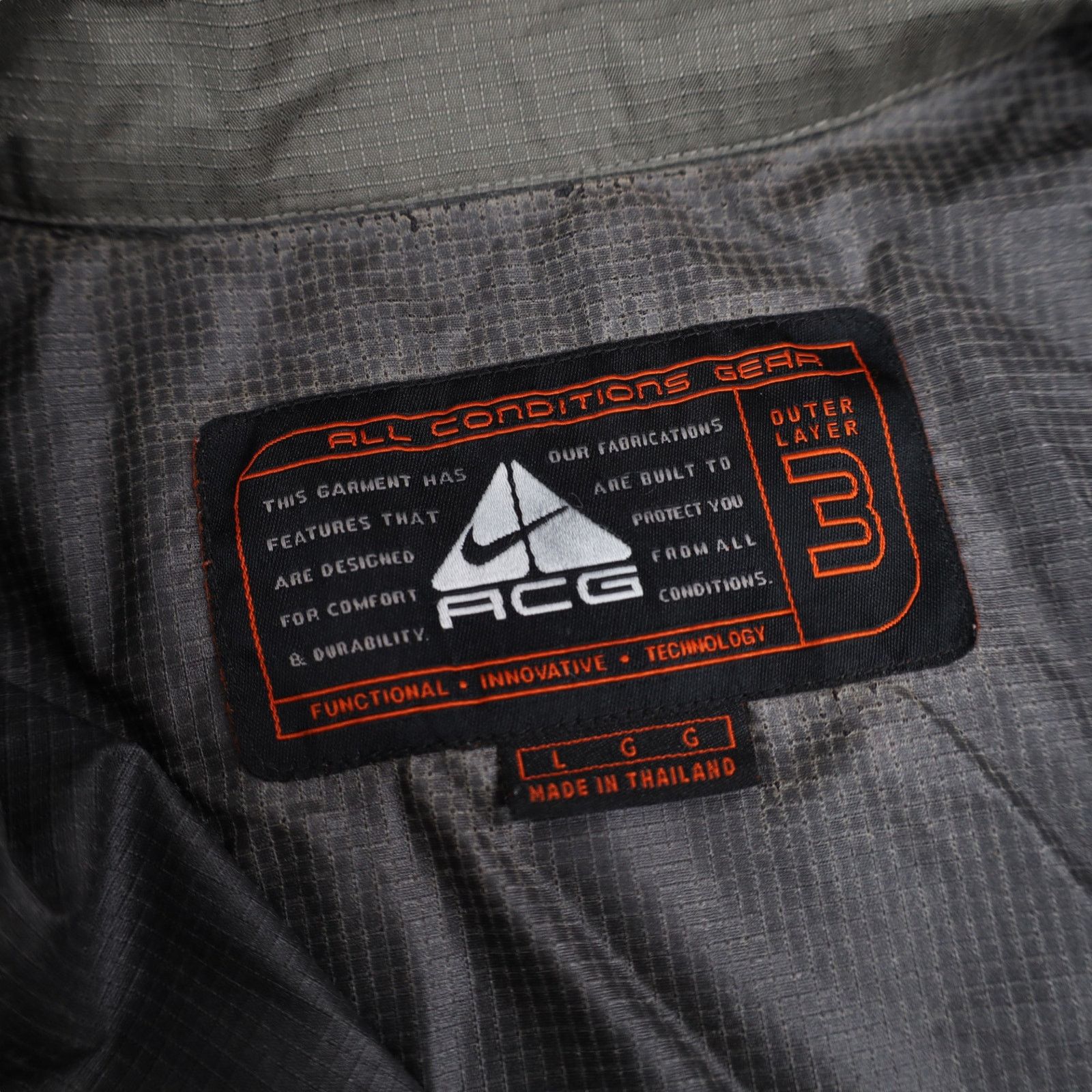 Nike × Nike ACG × Vintage Vintage Nike ACG Layer 3 Packable Windbreaker Jacket Size US XL / EU 56 / 4 - 6 Thumbnail