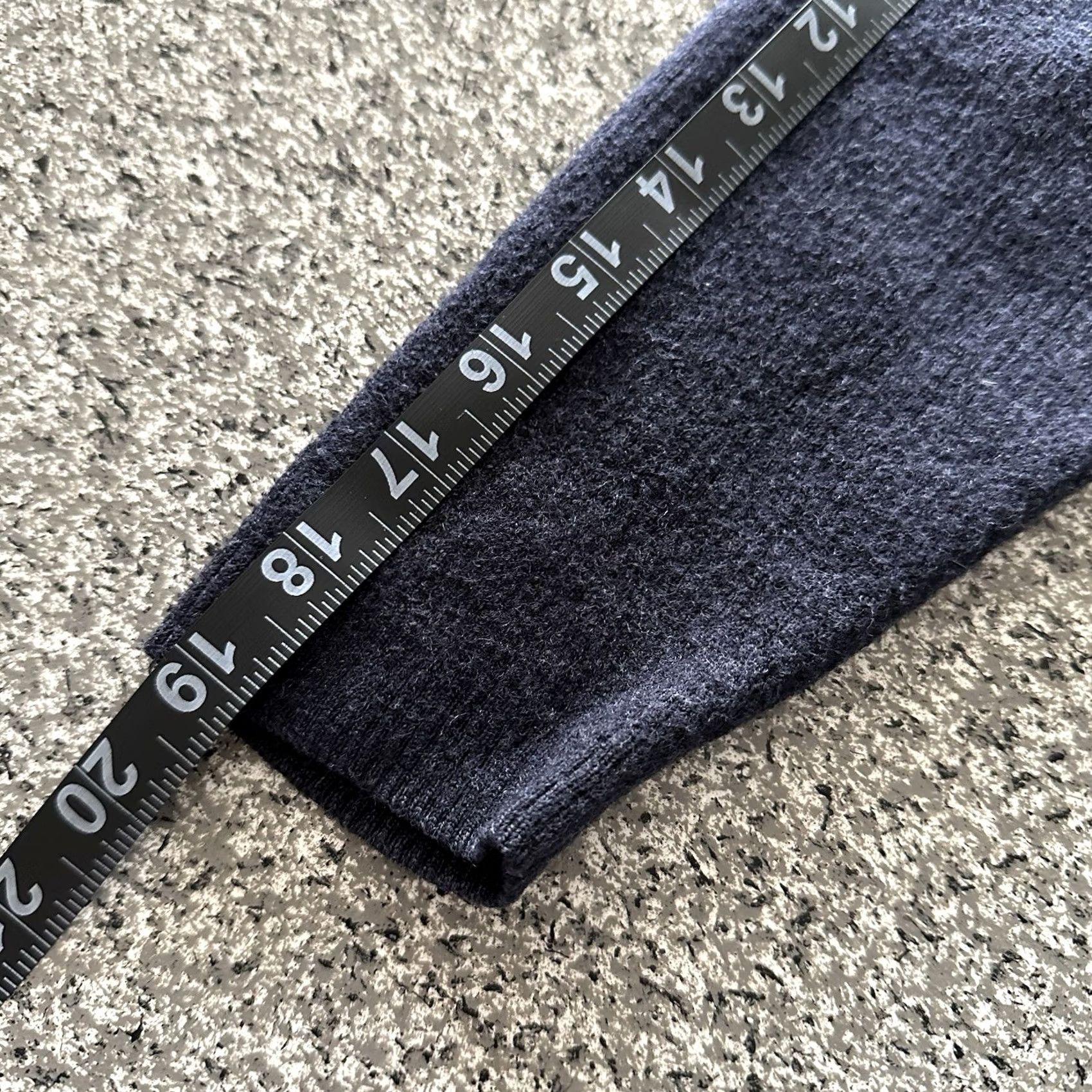 Brooks Brothers Brooks Brothers Sweater Turtleneck Womens XL Regular Merino Wool Navy/Blue Classic Knit Pullover Size XL / US 12-14 / IT 48-50 - 6 Thumbnail