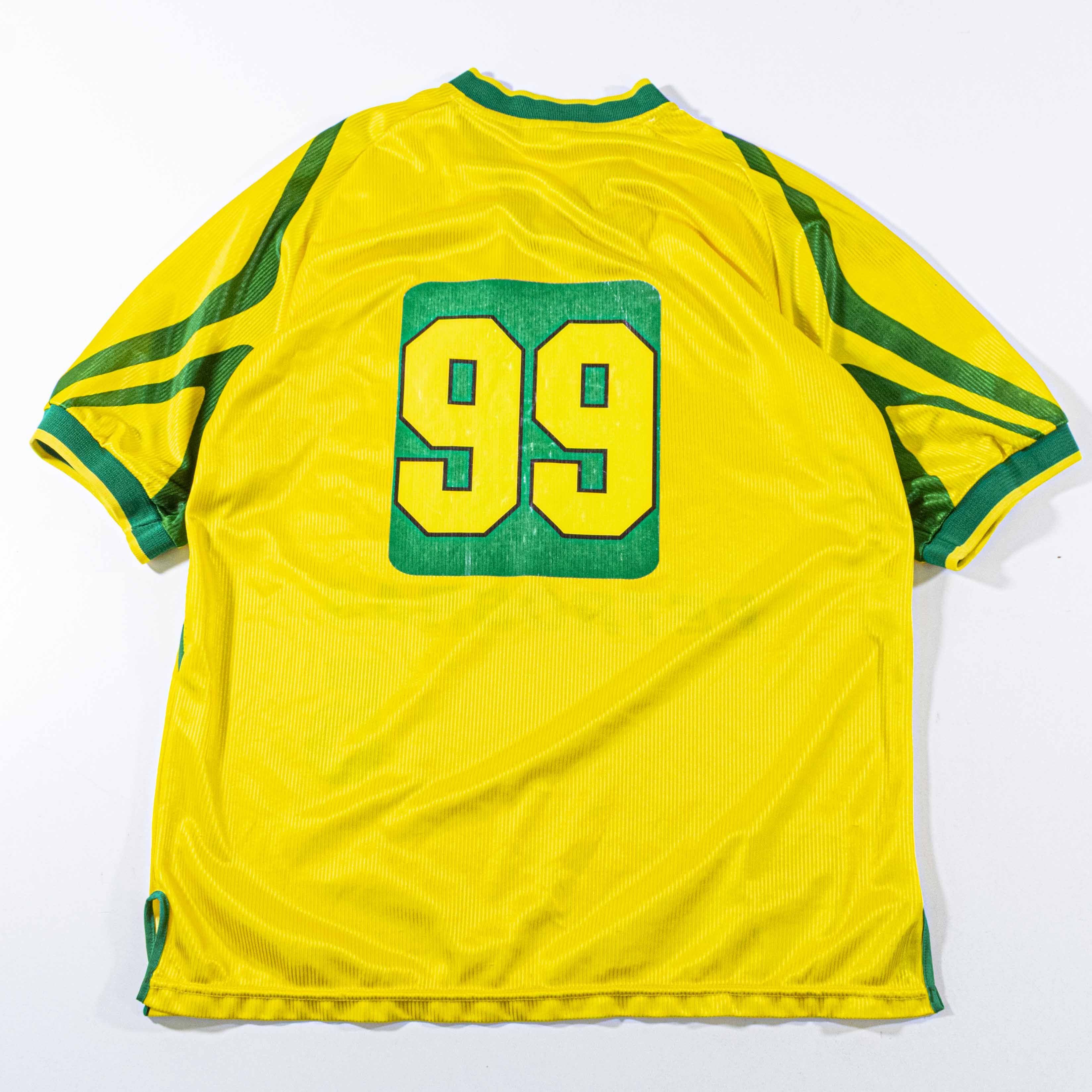 Penalty Vintage 2000 Brazil Futsal Jersey Penalty CBFS Soccer Rare Size US L / EU 52-54 / 3 - 2 Thumbnail