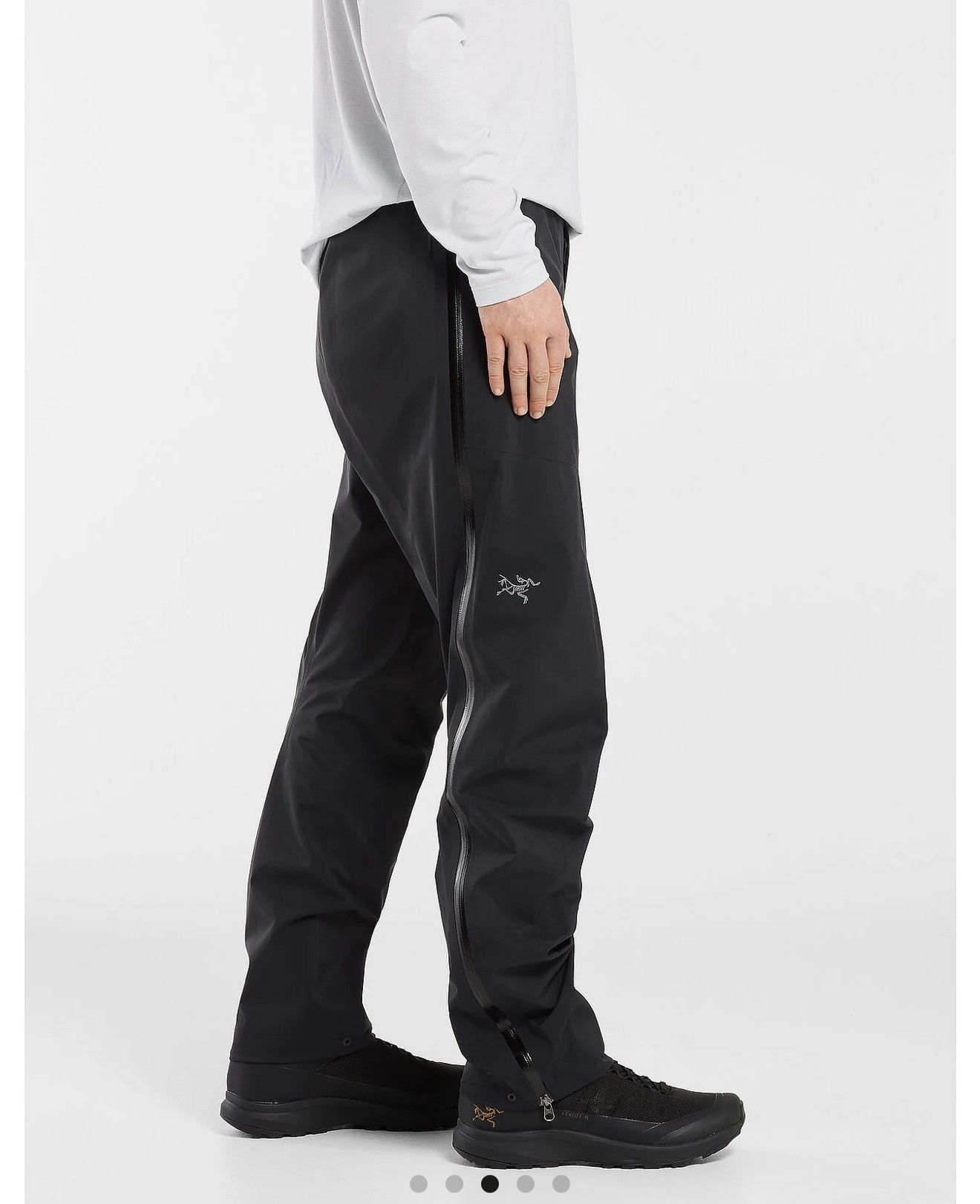 Arc'teryx Arc’teryx Beta Pant – Black Gore-Tex Shell – Size M (36) Size US 36 / EU 52 - 1 Thumbnail