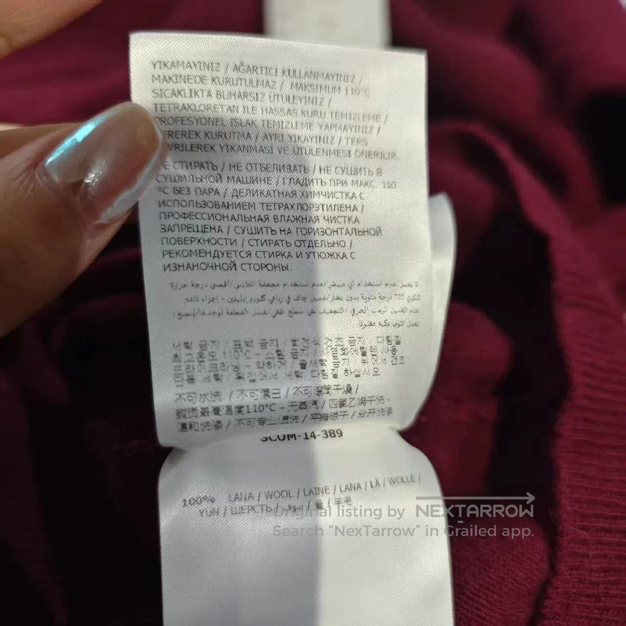 Moncler moncler maroon sweater size L for sale. Size US L / EU 52-54 / 3 - 7 Thumbnail