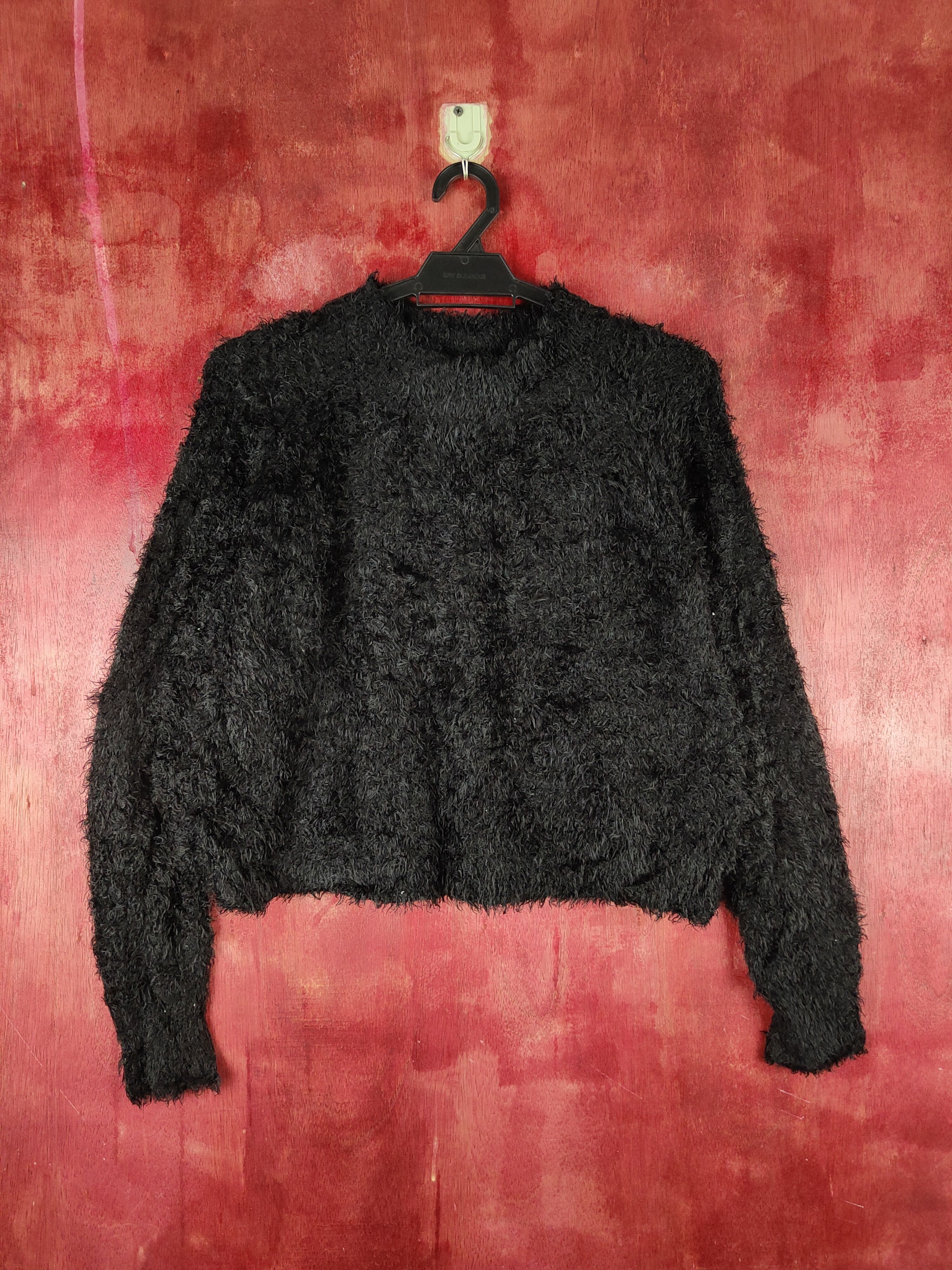 image of Gu Black Shag Shaggy Fur Mohair Knitwear S2171, Women's (Size Large)