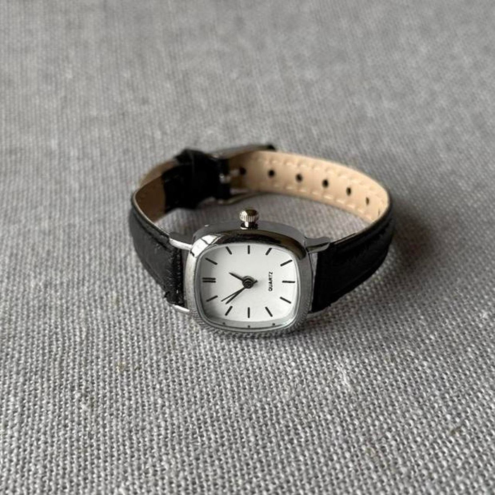 Other Black leather vintage style watch WMNS Size ONE SIZE - 1 Thumbnail