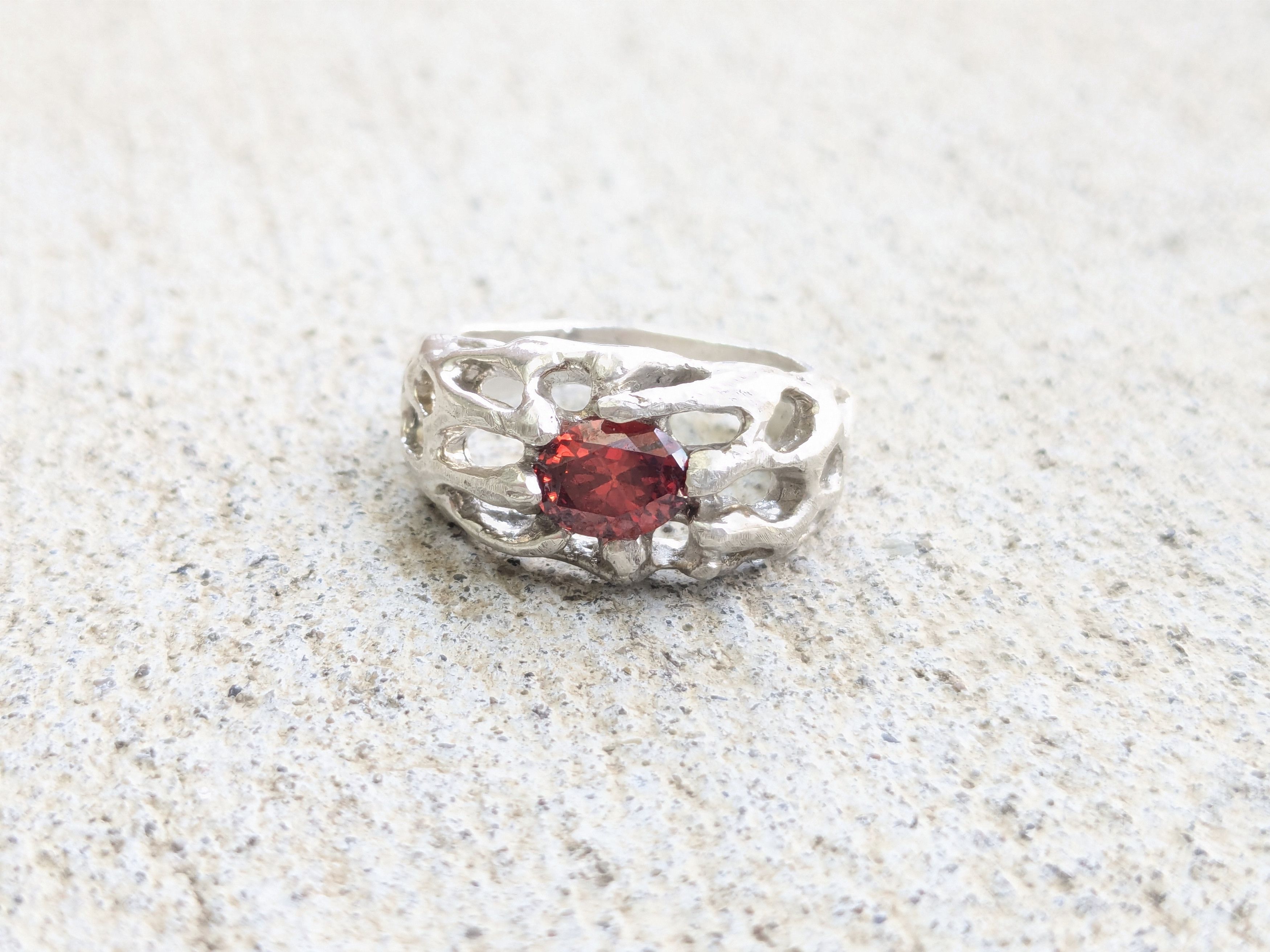 Sterling Silver Vintage Sterling Silver Ring Red Garnet Brutalist Modern Size ONE SIZE - 4 Thumbnail