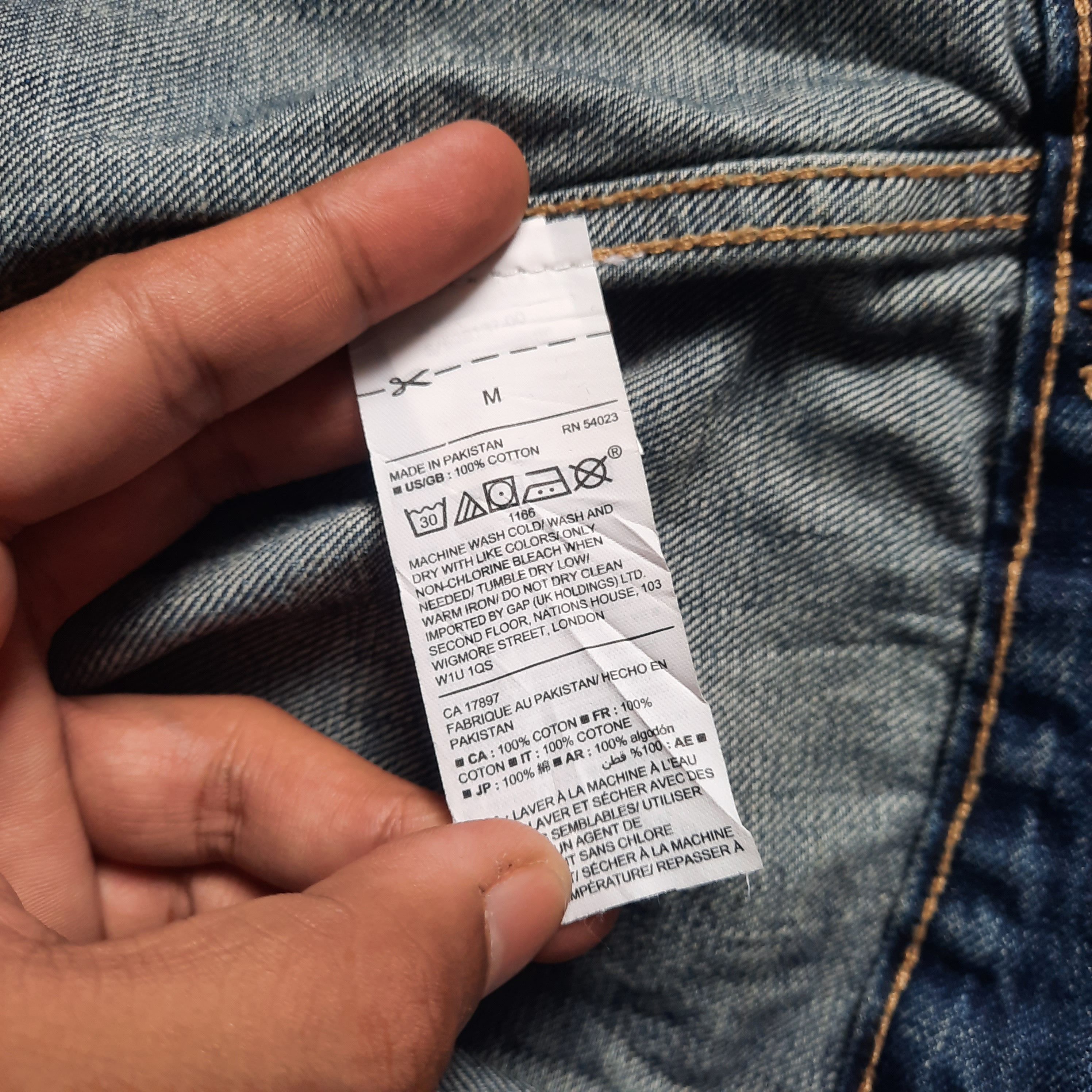 Gap 🔥Gap type 3 distressed design washed trucker jacket Size US M / EU 48-50 / 2 - 6 Thumbnail