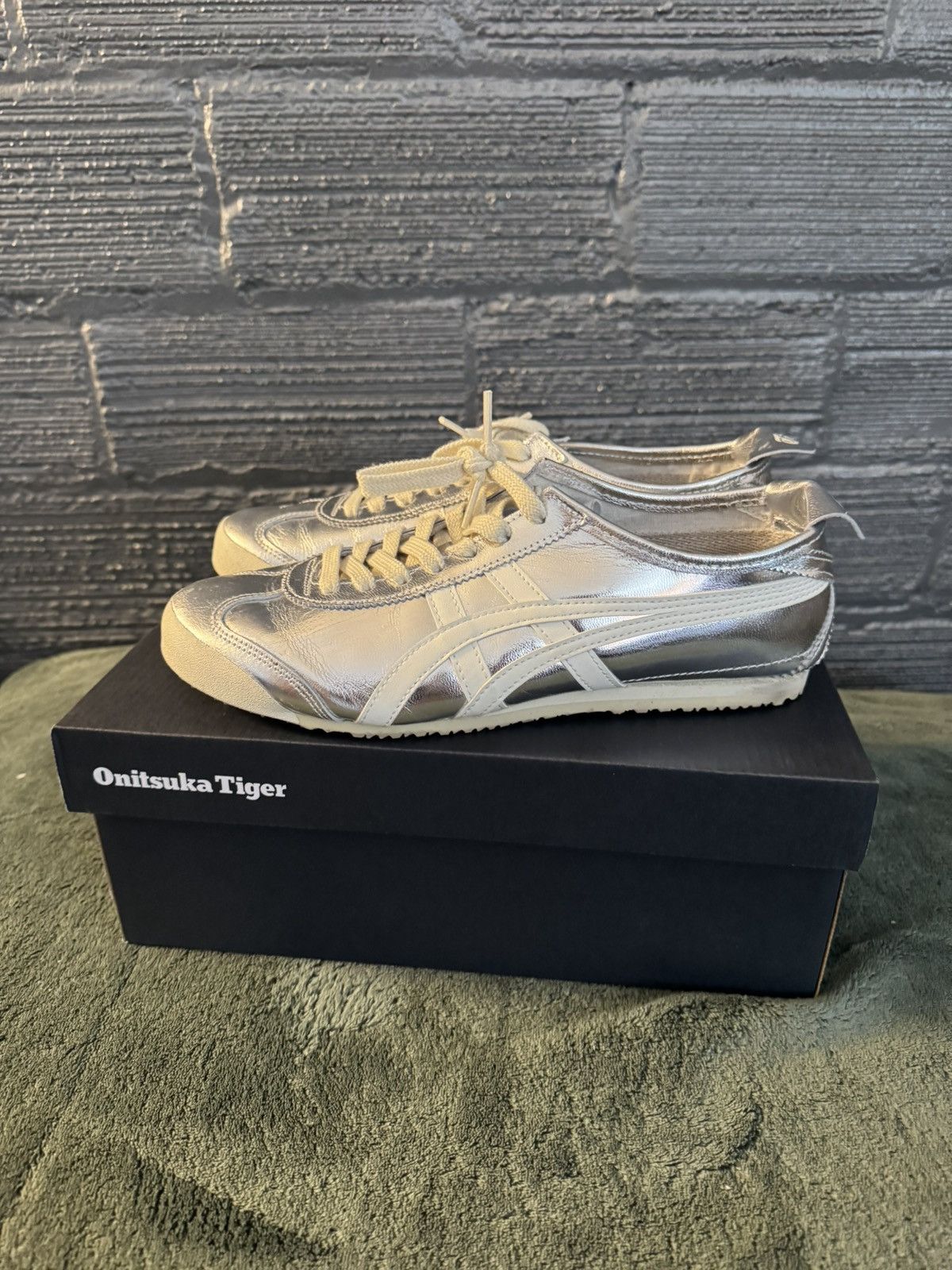 Asics Onitsuka tiger Mexico 66 Size US 8 / EU 41 - 1 Thumbnail