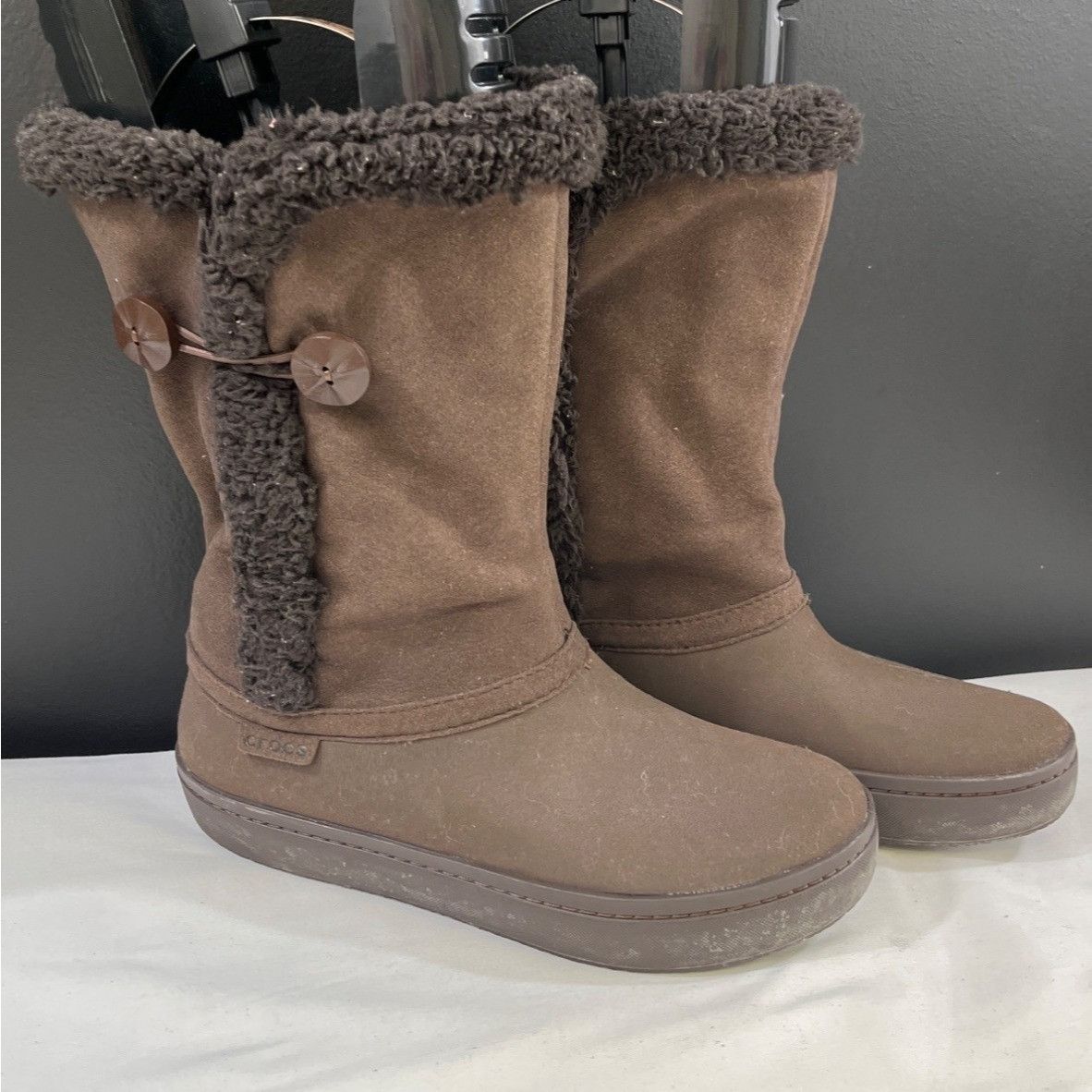 Crocs Crocs Women's Brown Shoes/Winter Boots Size 8 SKU 5613 Size US 8 / IT 38 - 1 Thumbnail