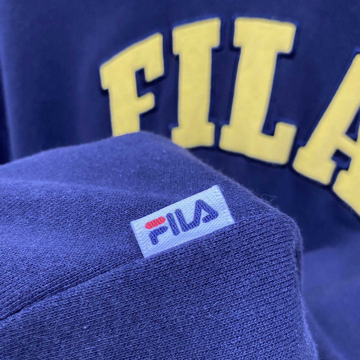 Fila Fila Sweatshirt Jumper Spellout Dark Blue Free Size Fits M Size US L / EU 52-54 / 3 - 7 Thumbnail