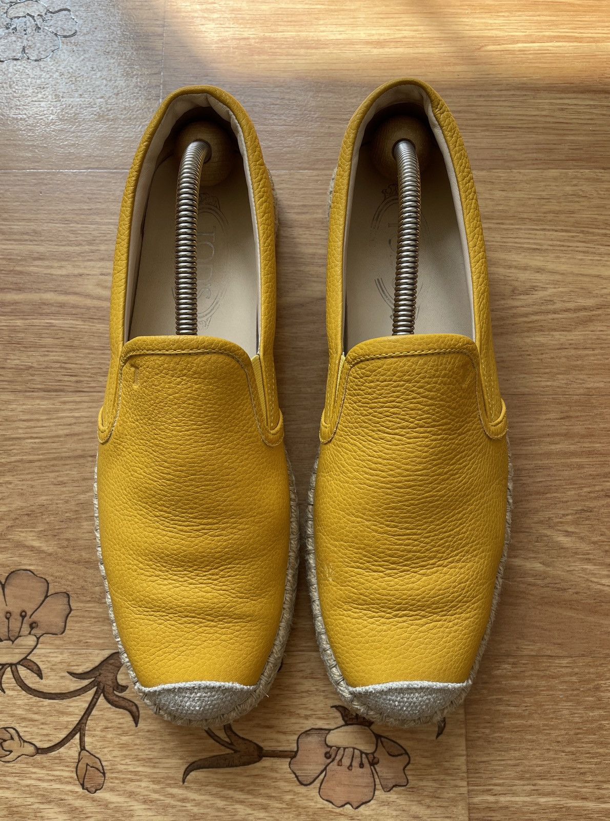 Tod's Tod’s Slip Ons in Yellow, Women’s Leather espadrilles Size US 10 / IT 40 - 3 Thumbnail