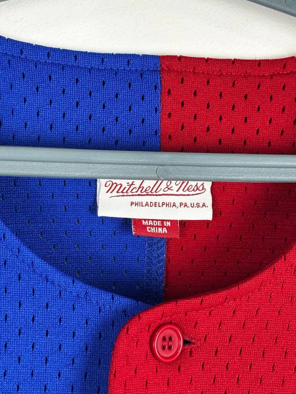 Mitchell & Ness × NBA × Vintage Mitchell & Ness Hardwood Classics Sixers Jersey Size US M / EU 48-50 / 2 - 6 Thumbnail
