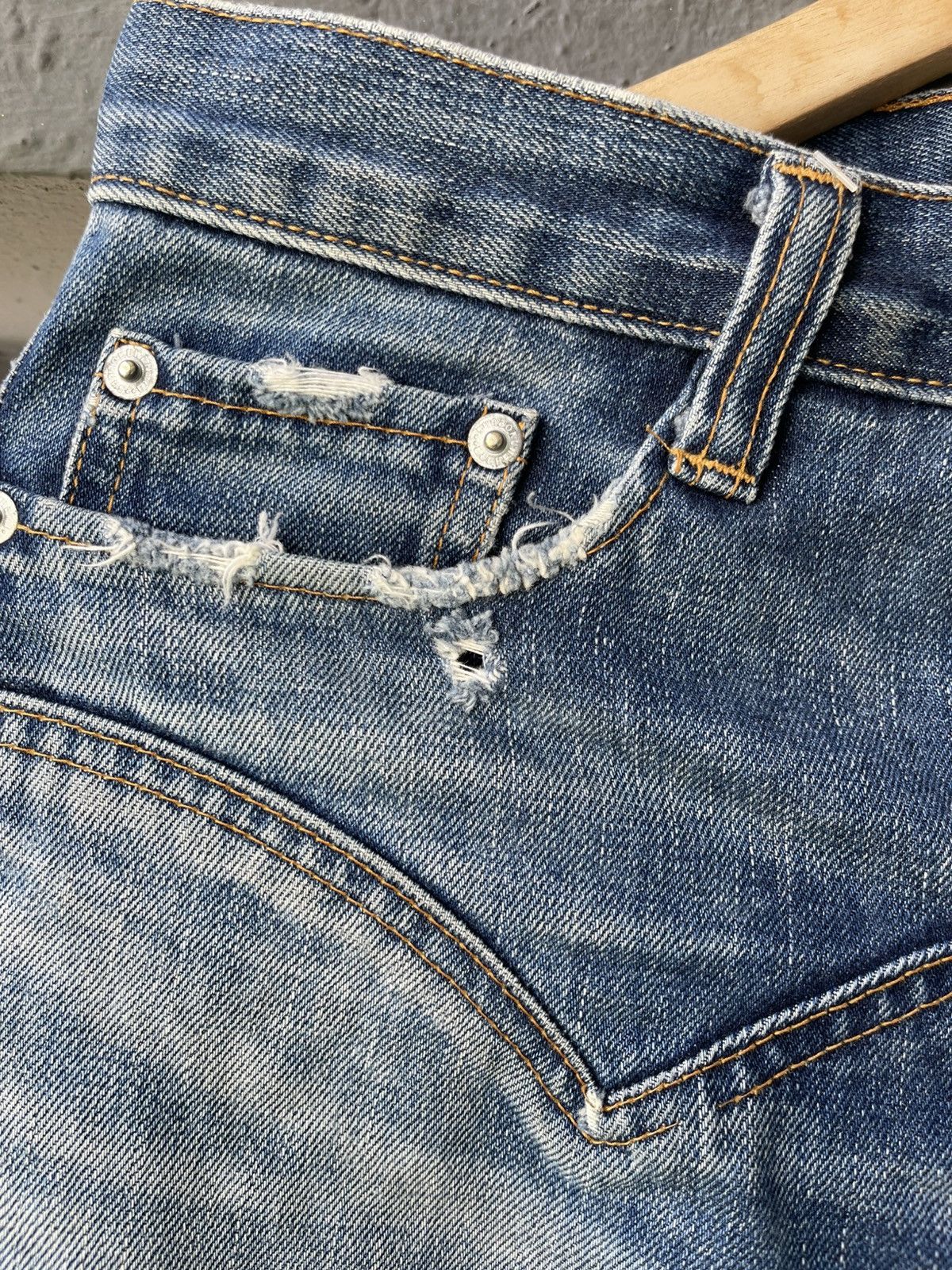 Denime × Japanese Brand Sunaokuwahara issey miyake Distressed Jeans Size US 29 - 13 Thumbnail