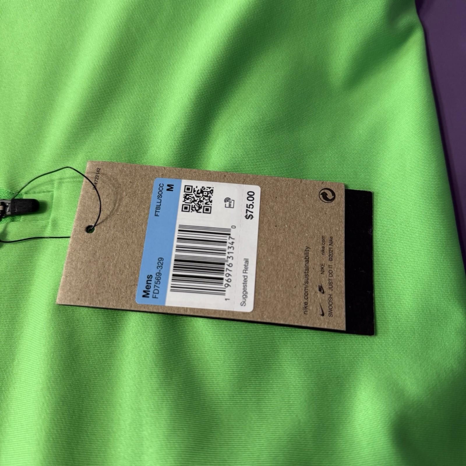 Nike NWT Nike Dri-Fit Soccer Drill Top Green FD7587-329 Size US M / EU 48-50 / 2 - 4 Thumbnail