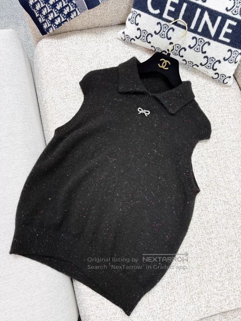 Chanel Chanel 25N Coco neige ski series dark coffee color dot dou Size XS / US 0-2 / IT 36-38 - 2 Thumbnail