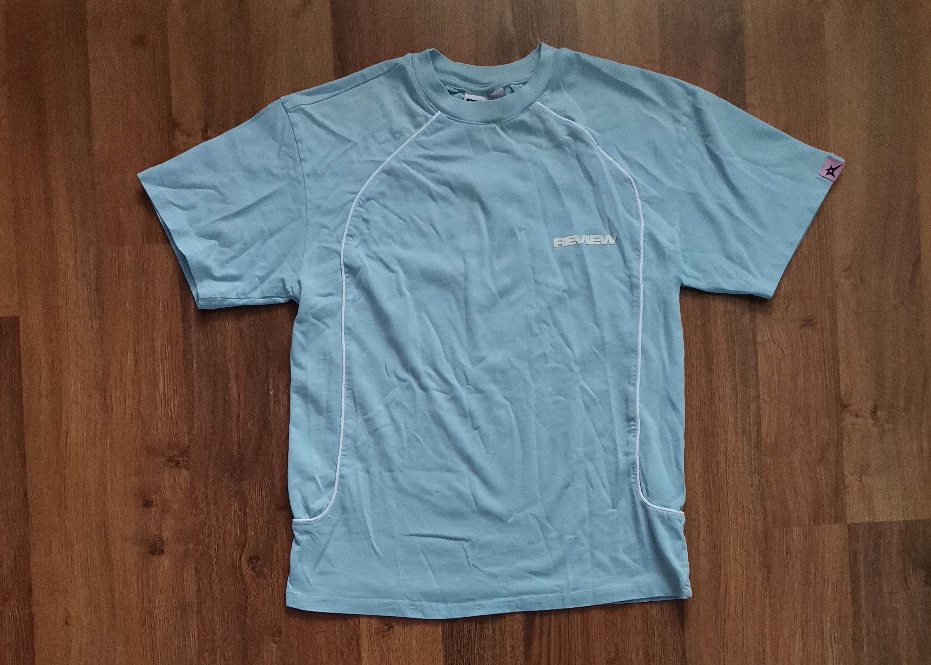 Review Review Tee Size US S / EU 44-46 / 1 - 1 Thumbnail