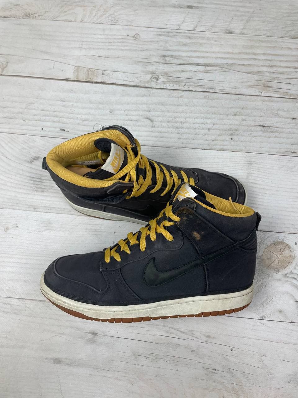 Nike Dunk High Premium Dark Charcoal Solar Flare Sneakers