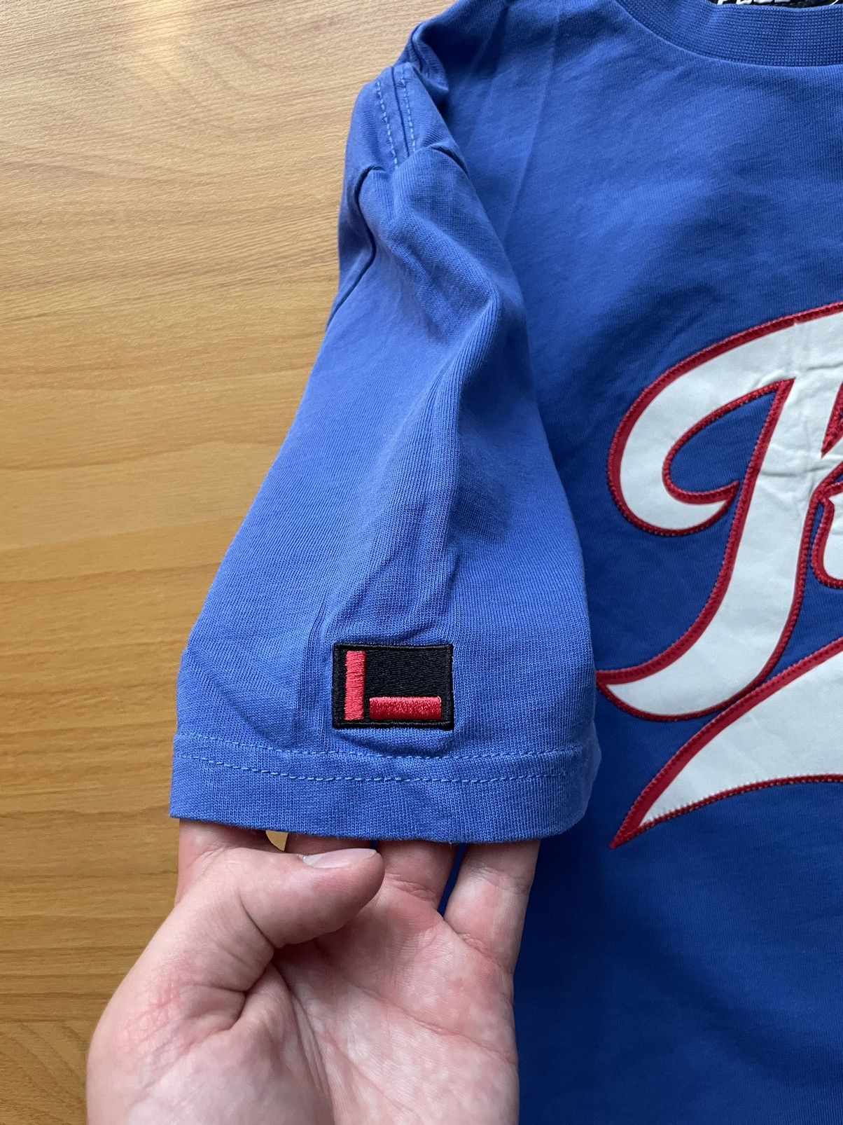 Fubu Vintage Fubu 05 Centre Logo Rap T-shirt Size US L / EU 52-54 / 3 - 7 Thumbnail