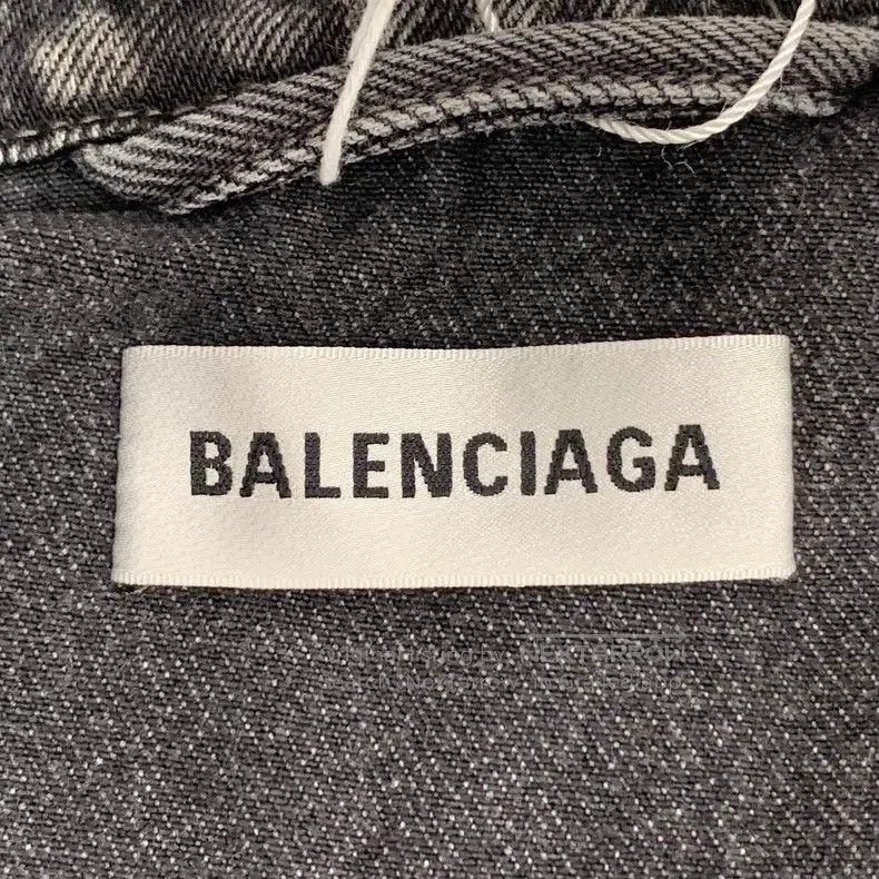 Balenciaga Balenciaga Smoked Grey Logo Letter Distressed Denim Jacket Size XXS / US 00 / IT 34 - 5 Thumbnail