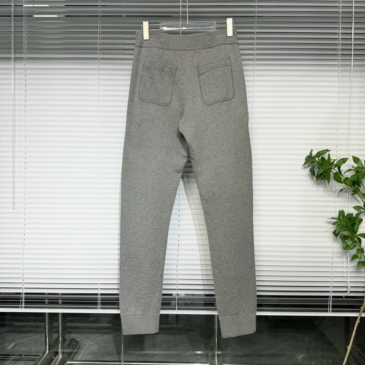 Dior Dior Gray Logo Embroidered Jogger Pants Size US 30 / EU 46 - 2 Thumbnail