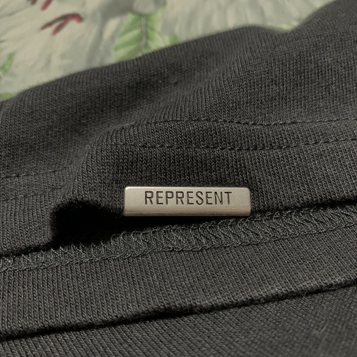 Represent Clo. Represent Small Double Distilled Off Black Tee Size US S / EU 44-46 / 1 - 7 Thumbnail