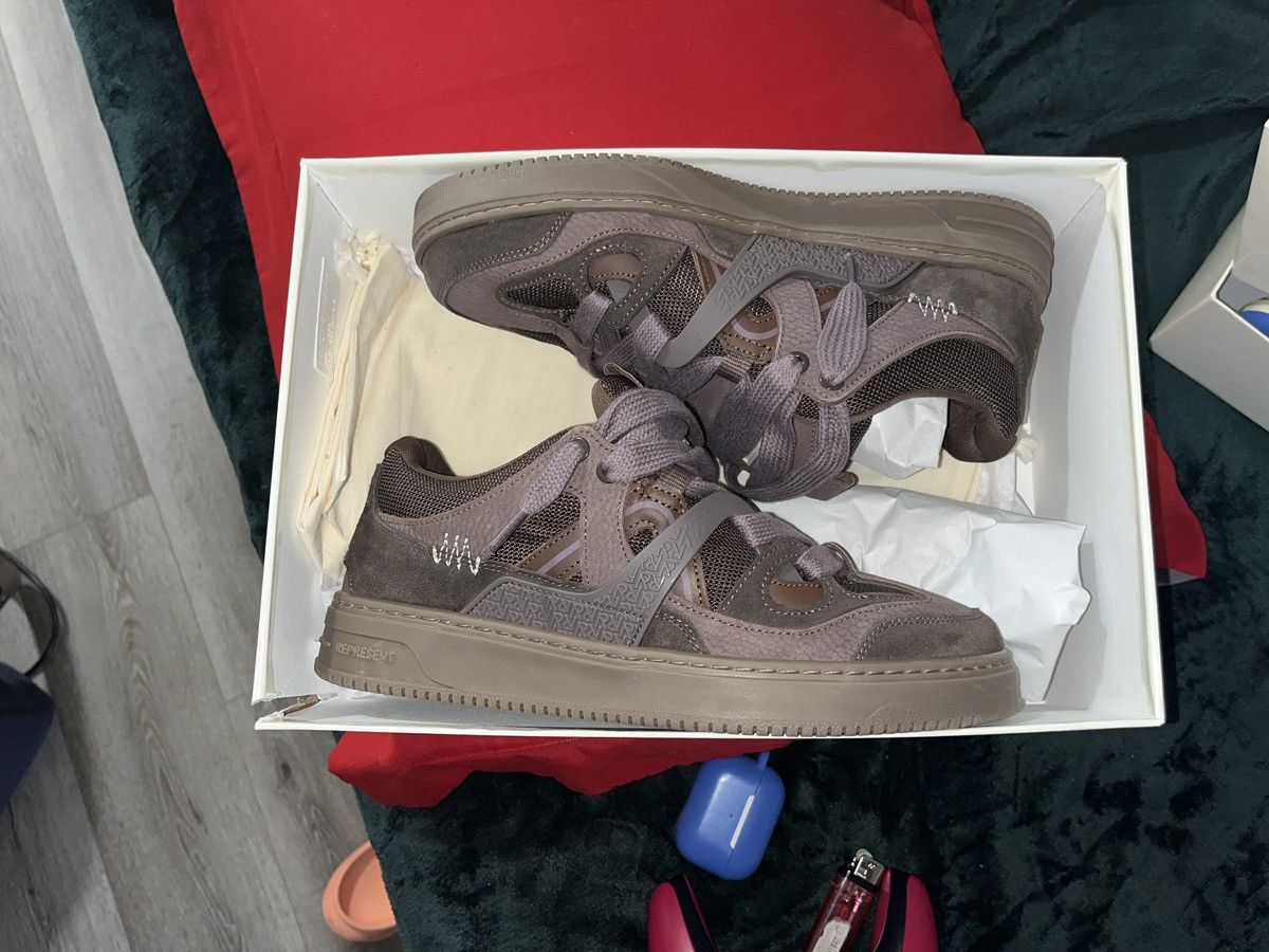 Represent Clo. Represent bully truffle color way Size US 9 / EU 42 - 7 Thumbnail