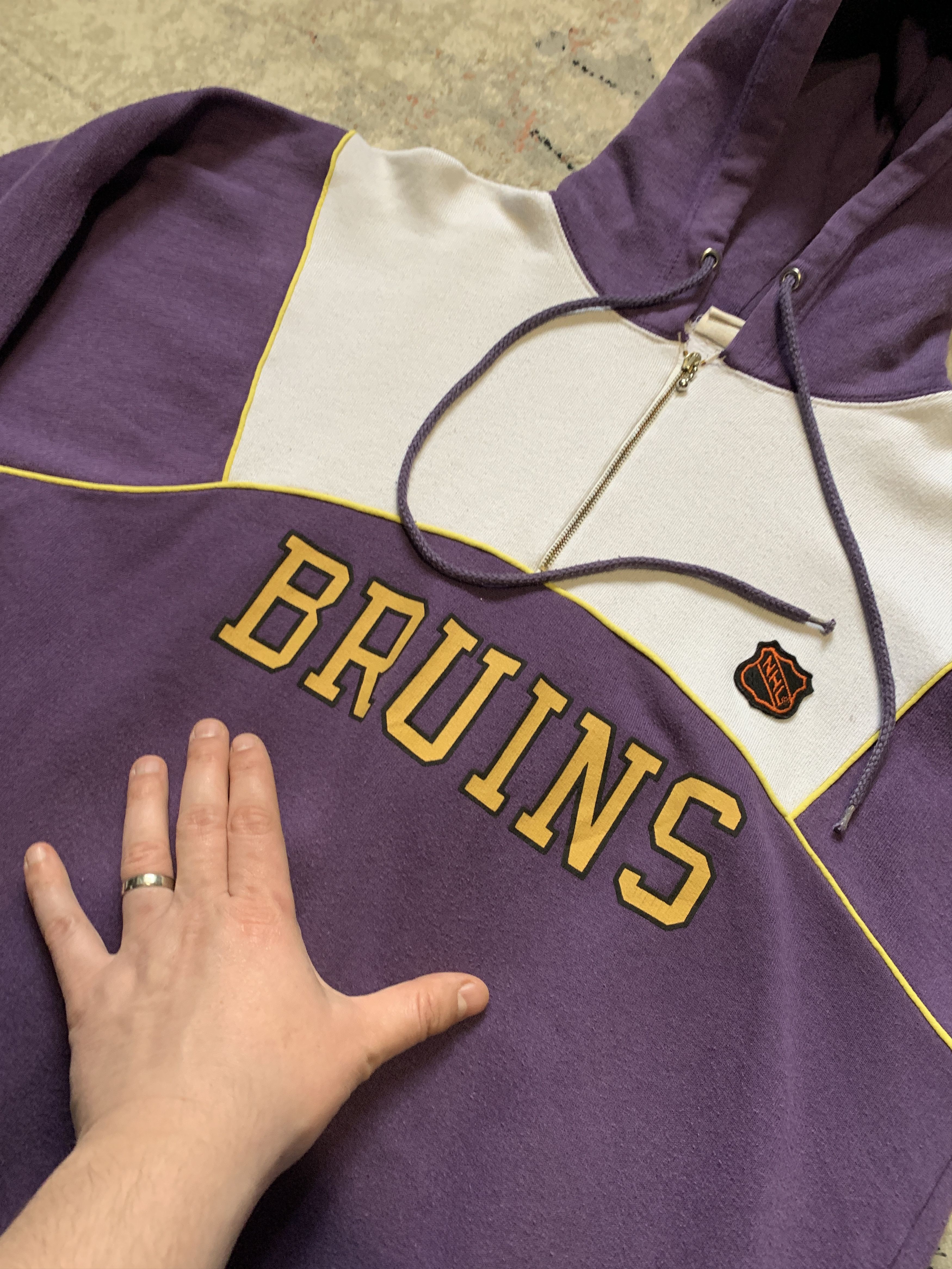 Champion Vintage Champion Bruins NHL Zip Hoodie Size US XL / EU 56 / 4 - 3 Thumbnail