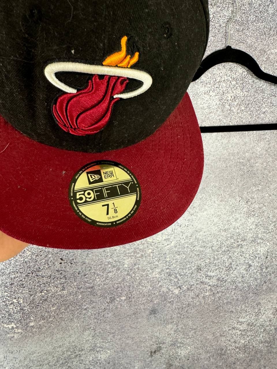 NBA × Vintage Miami Heat New Era Hats Size 7 1/8 56.8cm Size 36 - 4 Thumbnail
