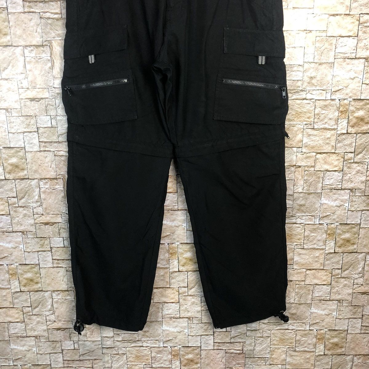 Japanese Brand Counter Culture Black Cargo Multipocket Pants #A340 Size US 30 / EU 46 - 3 Thumbnail