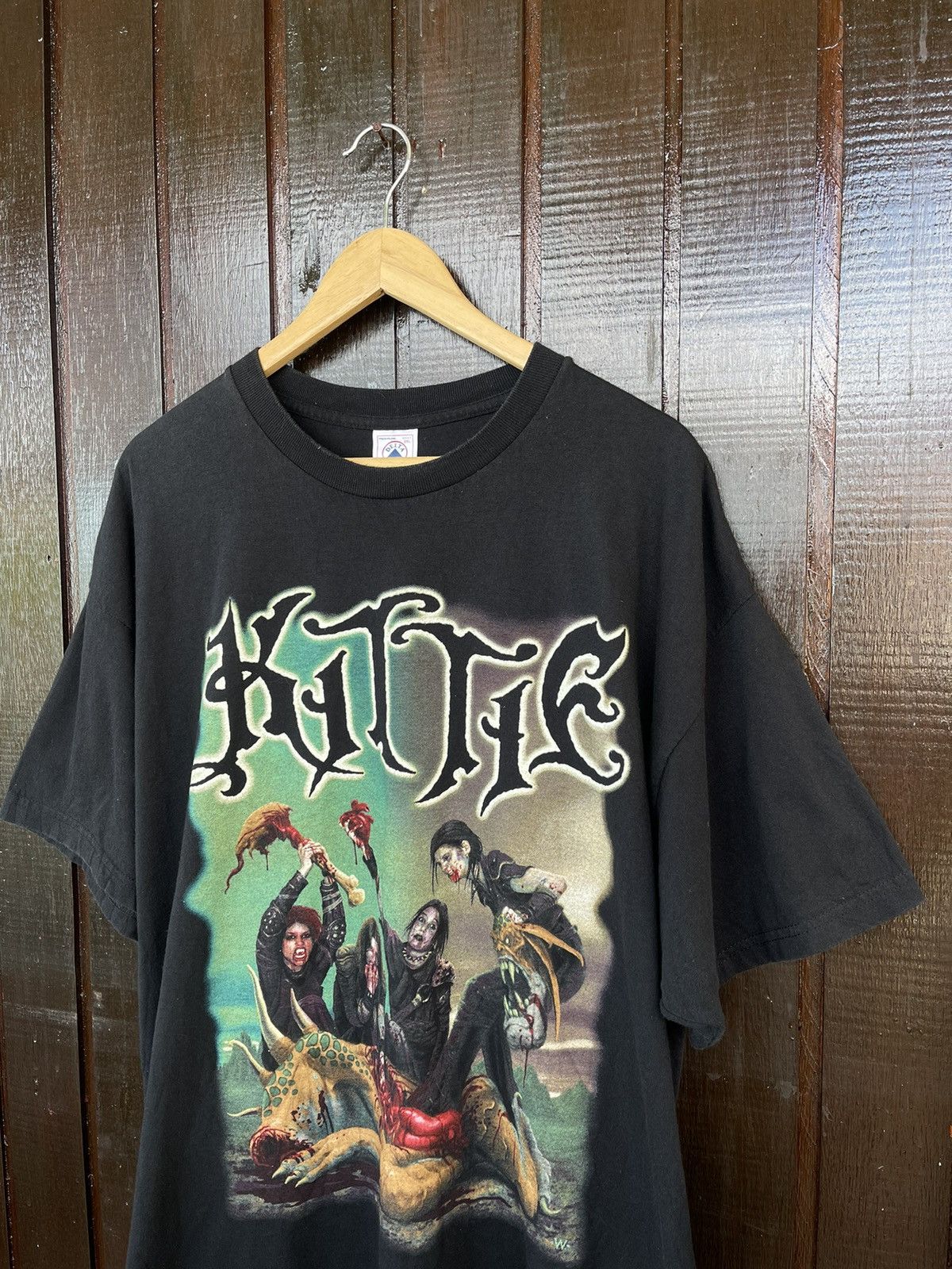 Band Tees Rare Vintage Kittie more fucking blood band tee Size US XXL / EU 58 / 5 - 3 Thumbnail